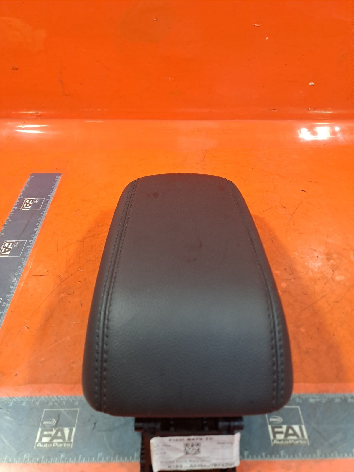 ✅2020 FORD FIESTA ACTIVE 1.0P CENTRE CONSOLE ARMREST H1BB-A045A07-BF A247 - Image 6
