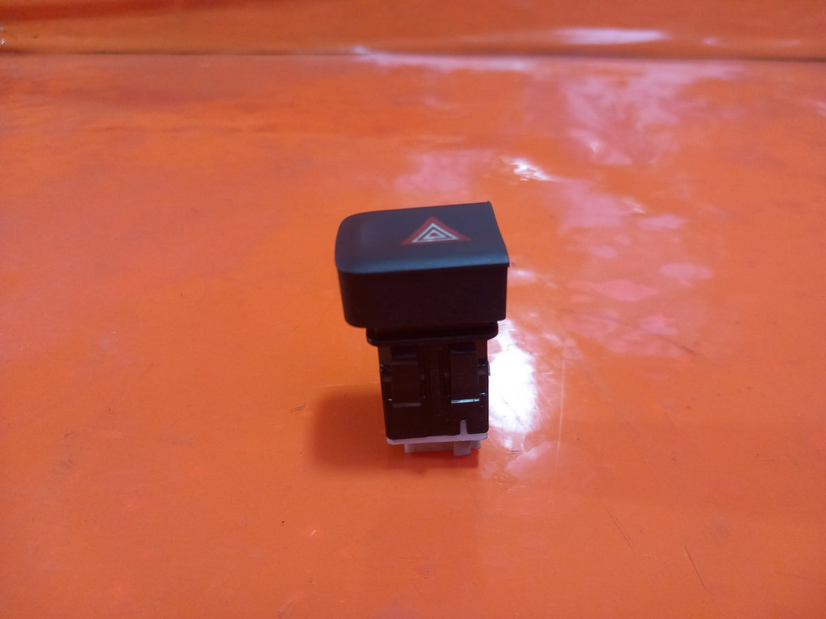 Vauxhall Combo MK4 1.5 Diesel 2020 Hazard Light Switch Button 9817043077 A414 - Image 3