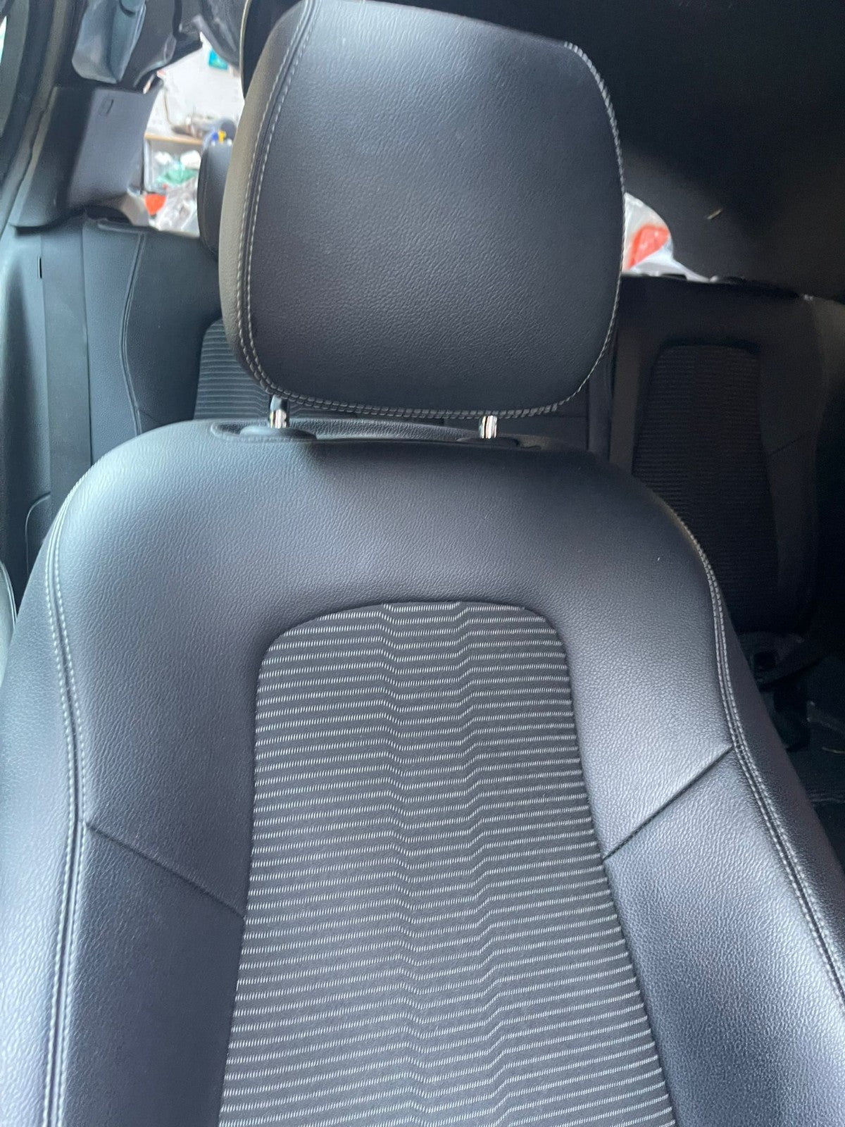 ✅MERCEDES A180D SPORT W177 1.5 DIESEL 2018 FRONT  HEATED HALF LEATHER SEATS - Image 6
