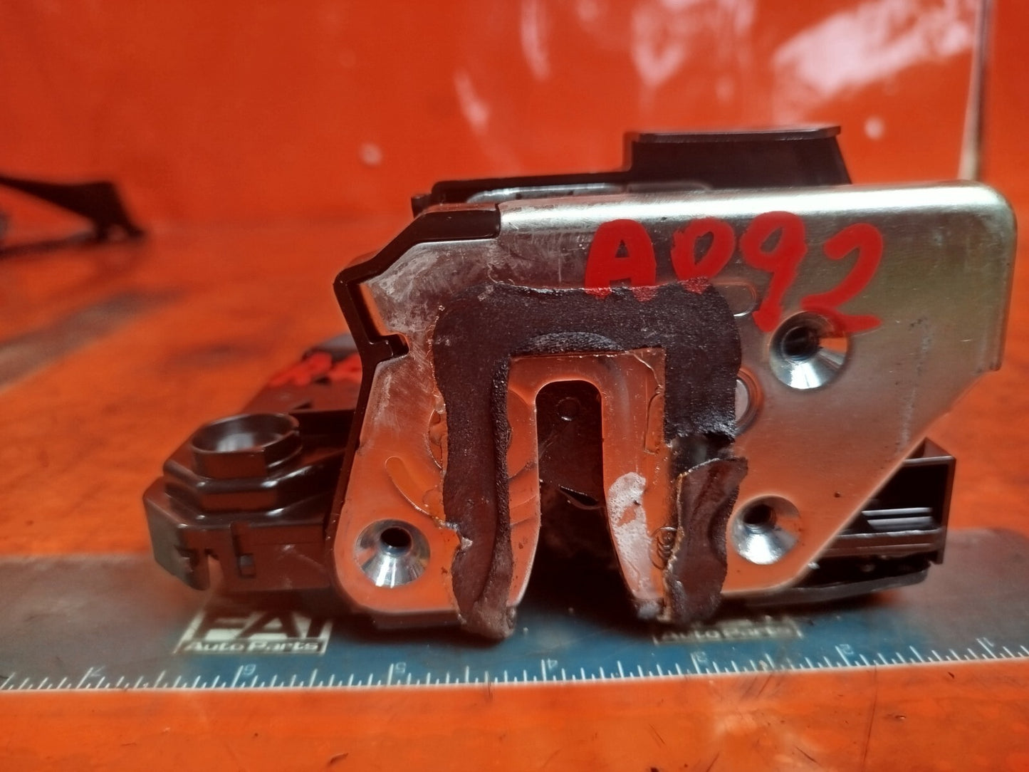 ebay-src:https://i.ebayimg.com/00/s/mtiwmfgxnjaw/z/jmyaaoswdmfowuct/$_57.jpg