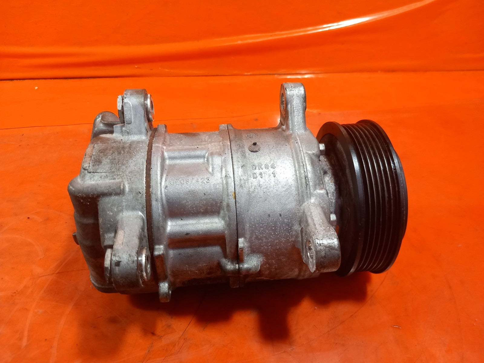 ebay-src:https://i.ebayimg.com/00/s/mtiwmfgxnjaw/z/nxmaaesw04tqkuqz/$_57.jpg
