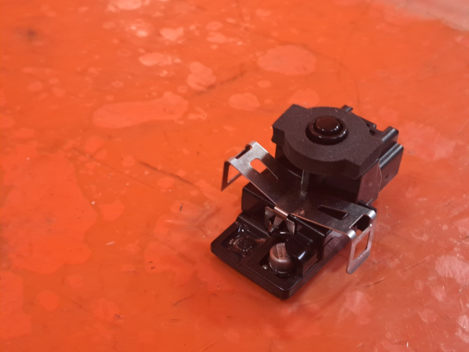 ✅FORD KUGA ST-LINE X 2.5 PETROL 2023 TEMPERATURE SENSOR ML3H19E907AB Warranty - Image 3