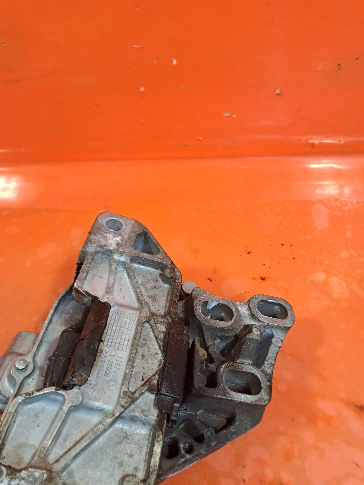 ✅2019 MERCEDES A CLASS W177 ENGINE MOUNT LEFT A2472402100 + WARRANTY A260 - Image 6