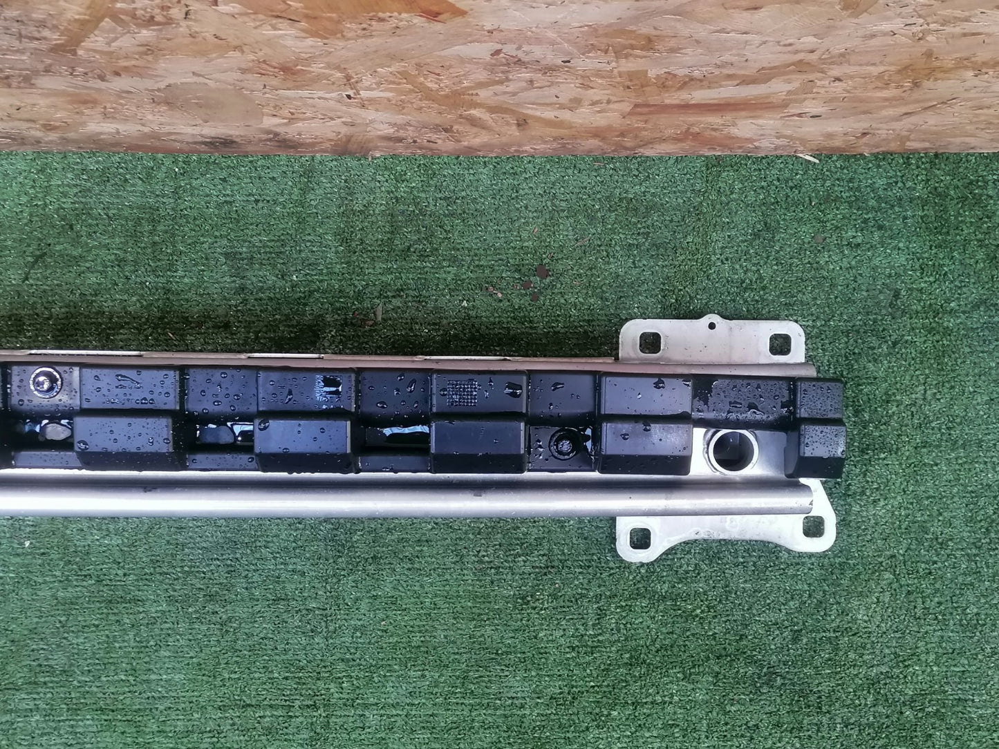 ✅Jaguar E-Pace 2.0 Petrol 2018 Rear Crash Reinforcement Bar J9C317A962 Warranty - Image 5