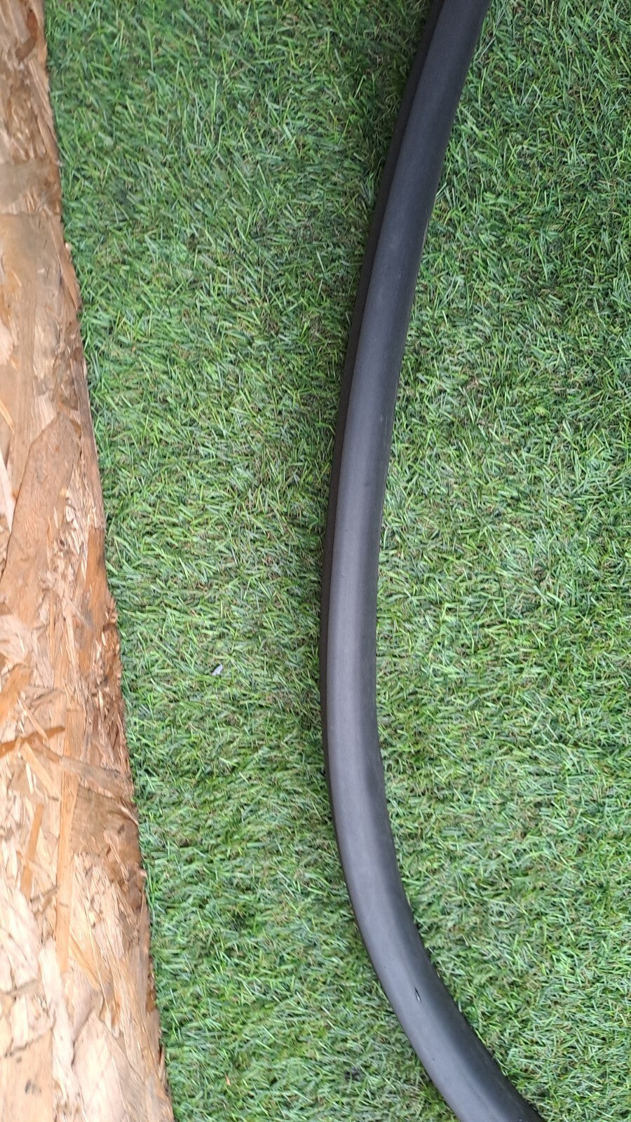 ✅TESLA MODEL 3 LONG 2024 FRONT LEFT DOOR RUBBER SEAL 1910983-00-B Warranty A207 - Image 11