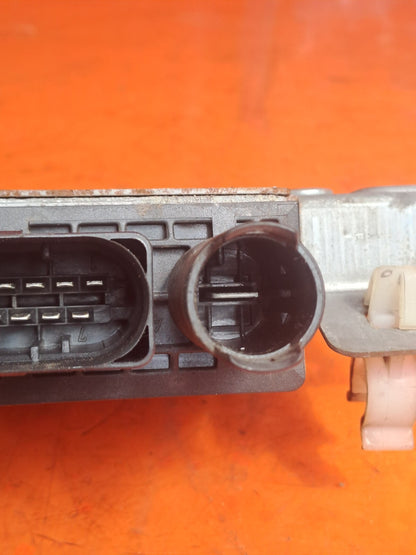 ebay-src:https://i.ebayimg.com/00/s/mtywmfgxmjaw/z/ubqaaoswllfokd8x/$_57.jpg