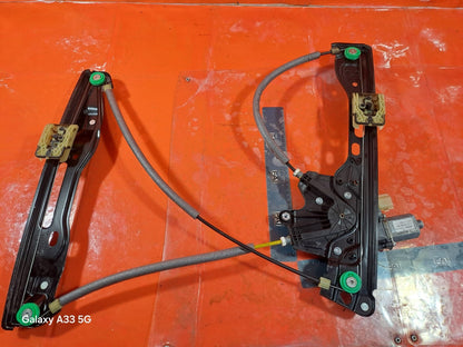 ✅FORD MONDEO TITANIUM 2.0 DIESEL 2015 FRONT LEFT WINDOW REGULATOR DS73F23201BD - Image 1