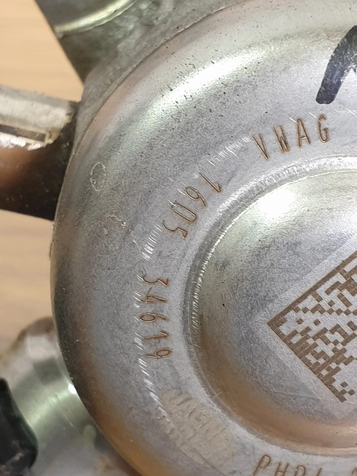 ebay-src:https://i.ebayimg.com/00/s/mtywmfgxmjaw/z/r0maaeswzerqf-or/$_57.jpg