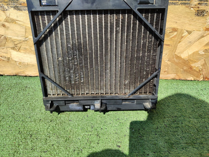 ✅2014 BMW 5 SERIES F11 4.4P ENGINE OIL COOLER & HOLDER 7572542 + WARRANTY A153 - Image 2