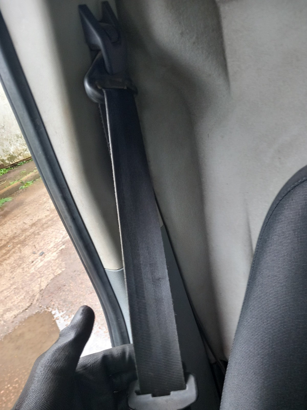 2019 Ford Transit 310 Front Right Driver Seat Belt BK31-V61294-ADW Warranty A424 - Image 2