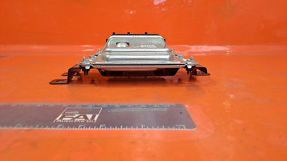ebay-src:https://i.ebayimg.com/00/s/otawwde2mda=/z/3l0aaoswacxncr9u/$_57.jpg