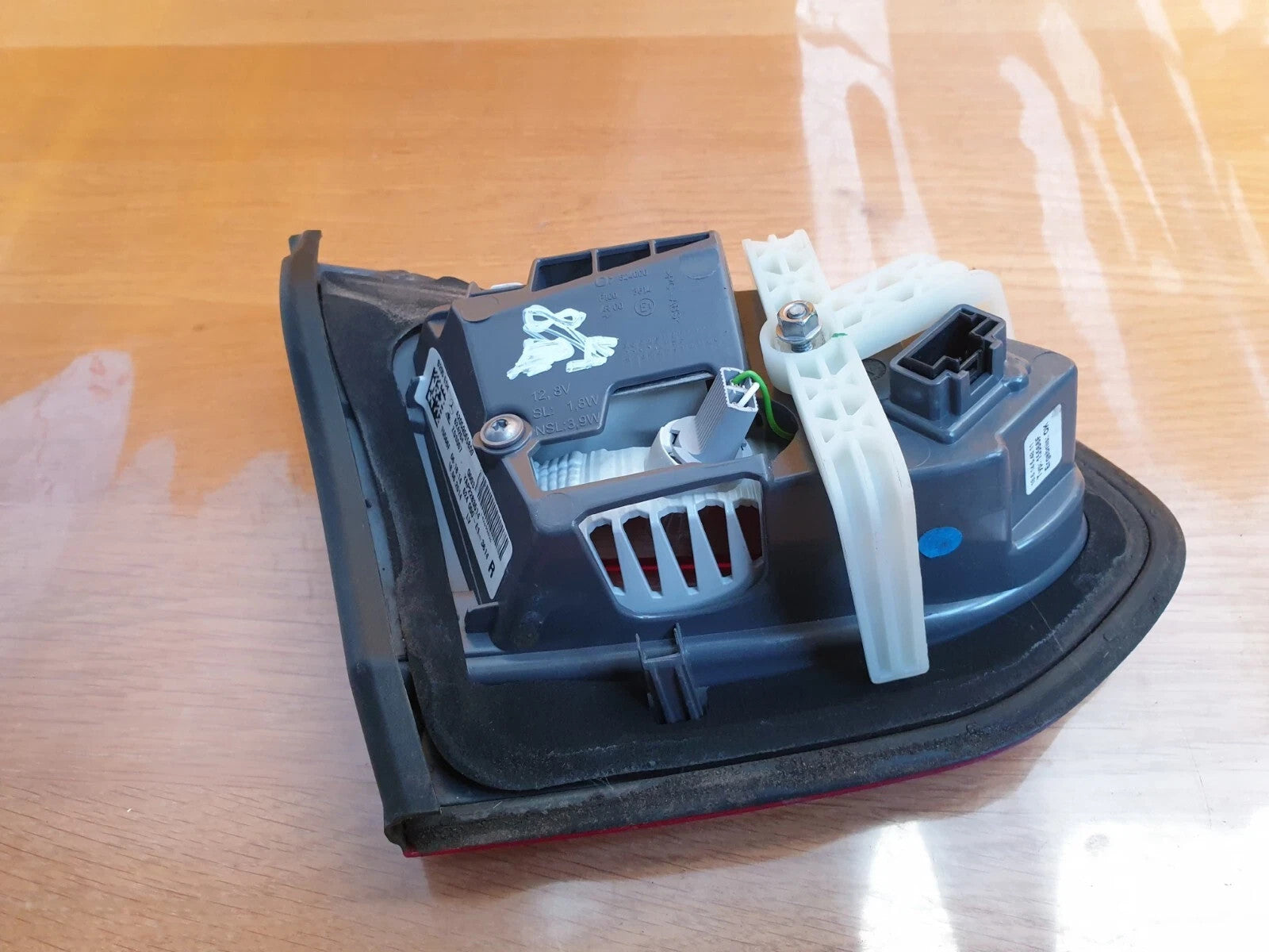 ebay-src:https://i.ebayimg.com/00/s/mtiwmfgxnjaw/z/znqaaeswfcdqcw9y/$_57.jpg