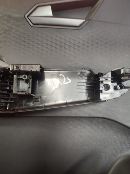 ✅CUPRA BORN V2 Ev 2023 FRONT LEFT DOOR CARD Warranty A272 - Image 6
