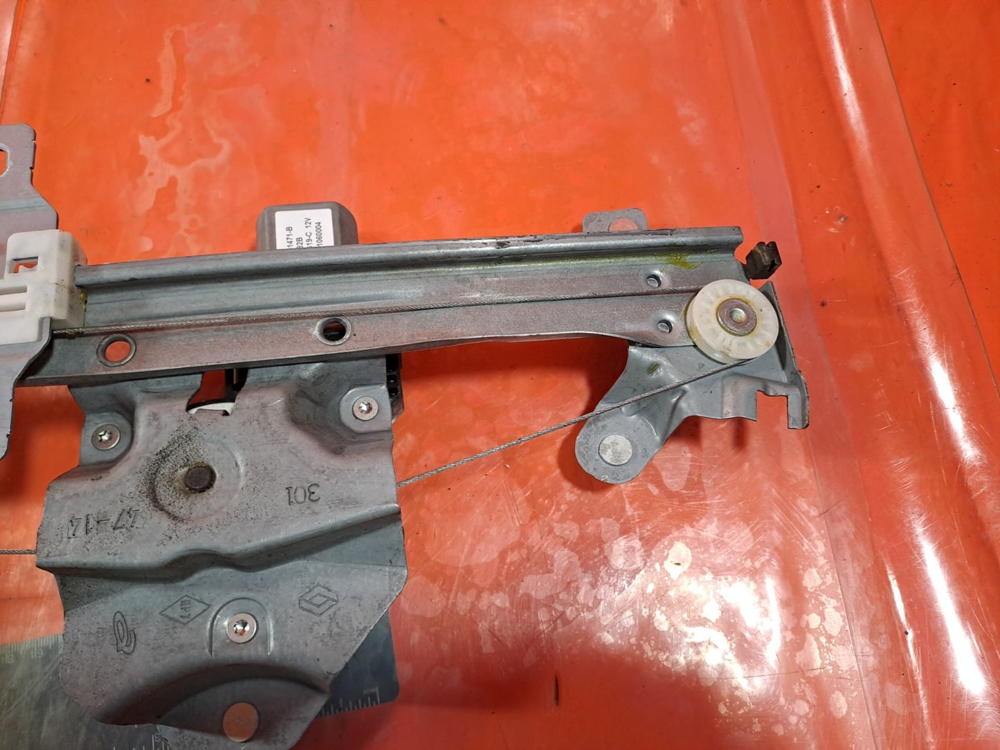 ✅RENAULT ZOE DYNAMIQUE 2015 REAR RIGHT WINDOW REGULATOR 128001471-B Warranty - Image 6