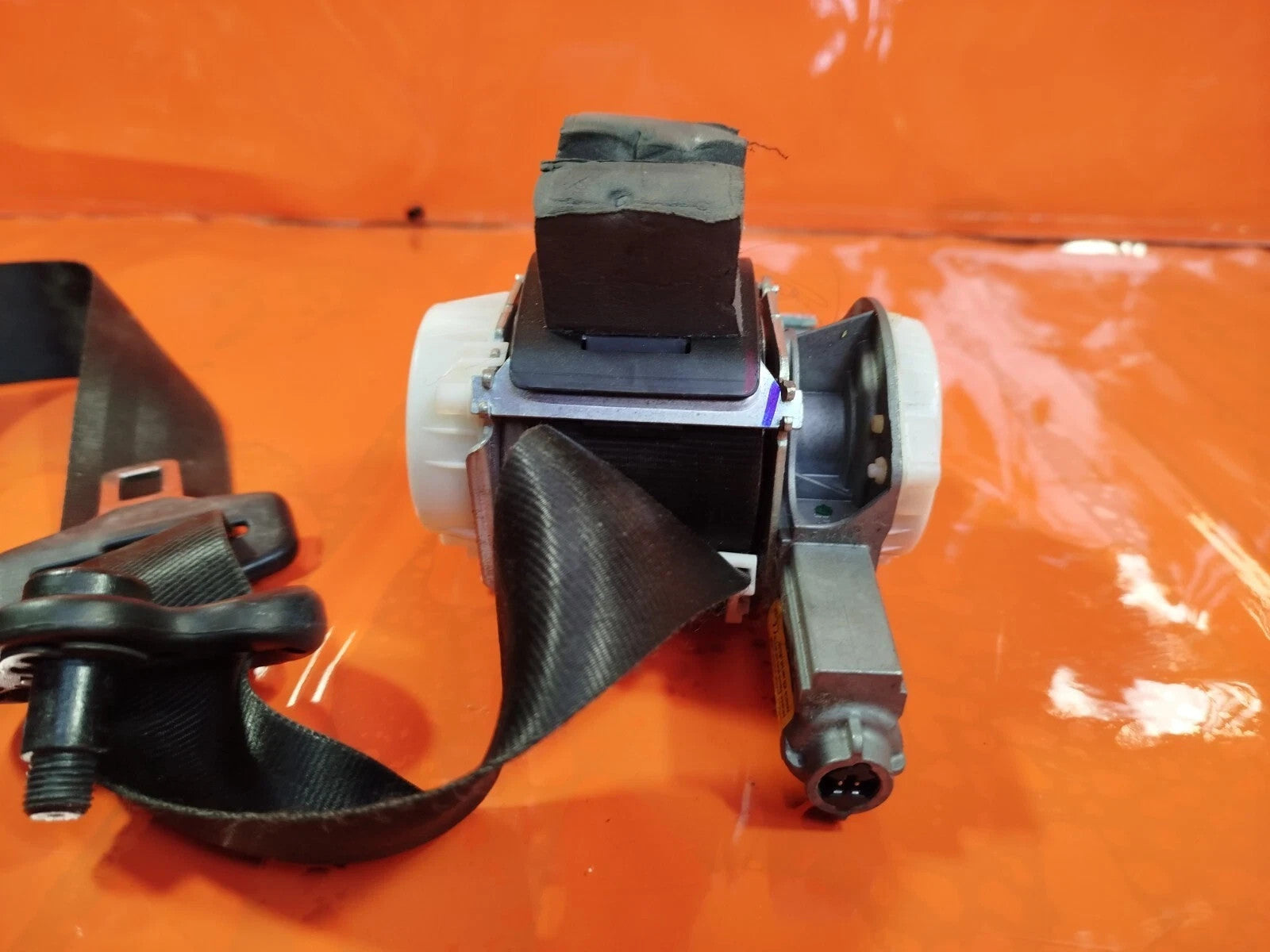 ✅ Ford Ecosport 1.0 Petrol 2015 Front Right Seat Belt CN15A61294FDW Warranty - Image 4