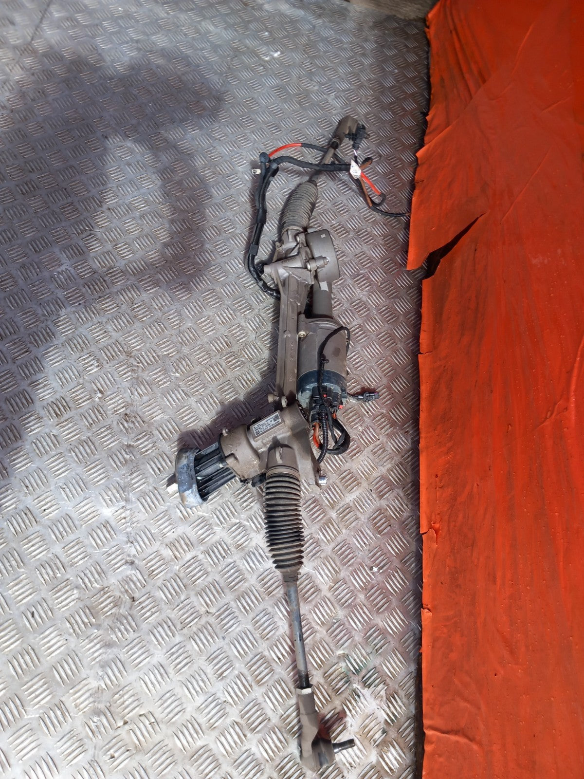 ebay-src:https://i.ebayimg.com/00/s/mtywmfgxmjaw/z/y3aaaesw1cjqet~-/$_57.jpg
