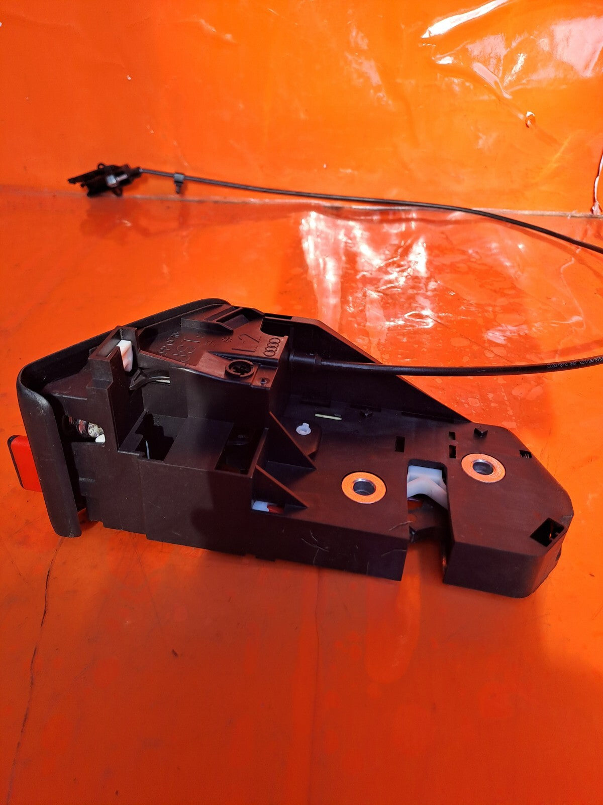 ✅2010 AUDI A5 8T S LINE REAR LEFT SEAT RELEASE MECHANISM LEFT 8K5885681 - Image 5