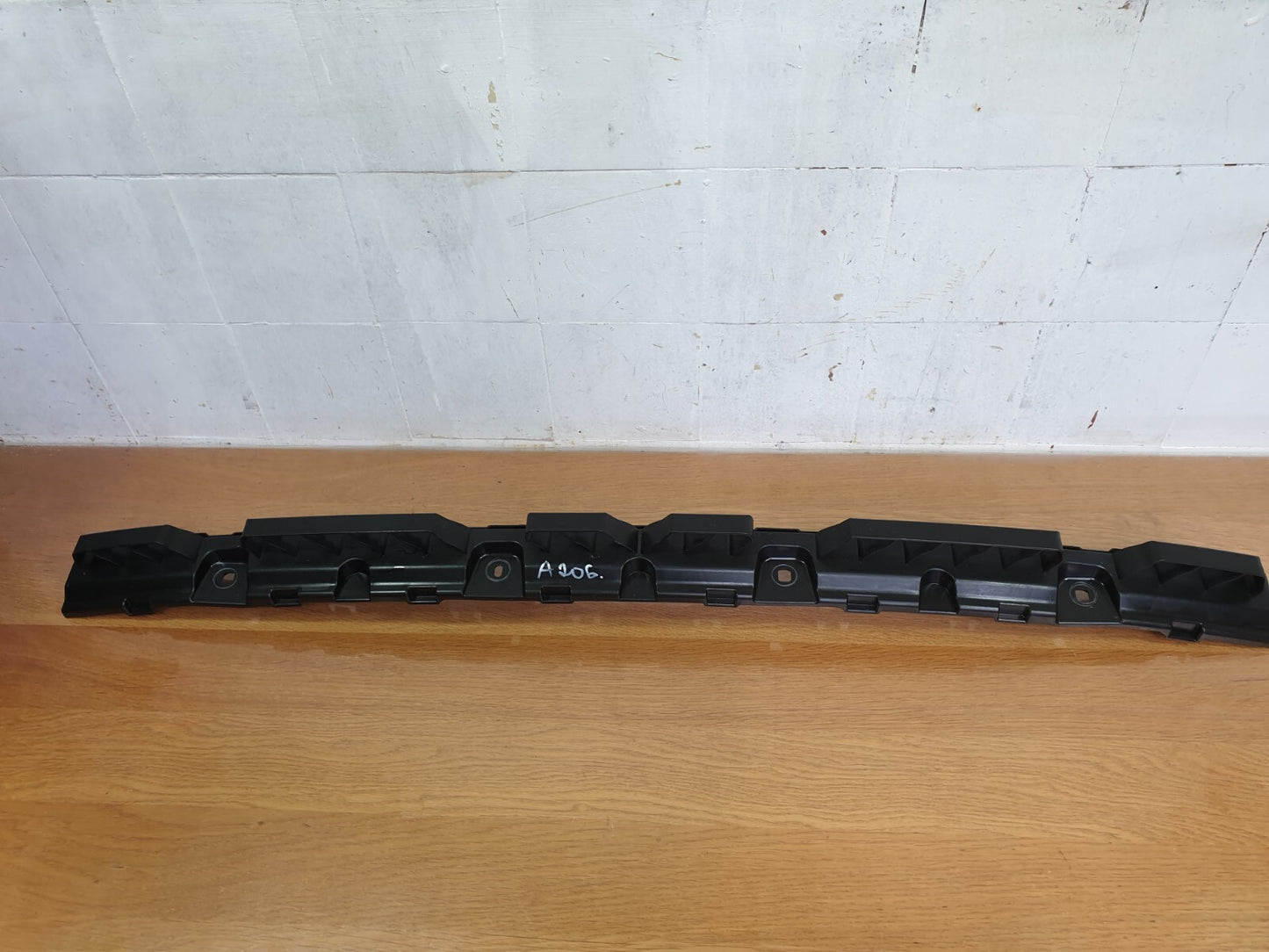 ✅Audi Q4 E-Tron S Line 2023 Rear Bumper Middle Bracket 89A807458 Warranty A206 - Image 3