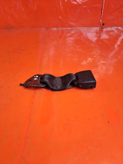 ✅Lexus NX 300H 2019 Rear Middle Seat Belt Buckle G068302 + Warranty A146 - Image 4