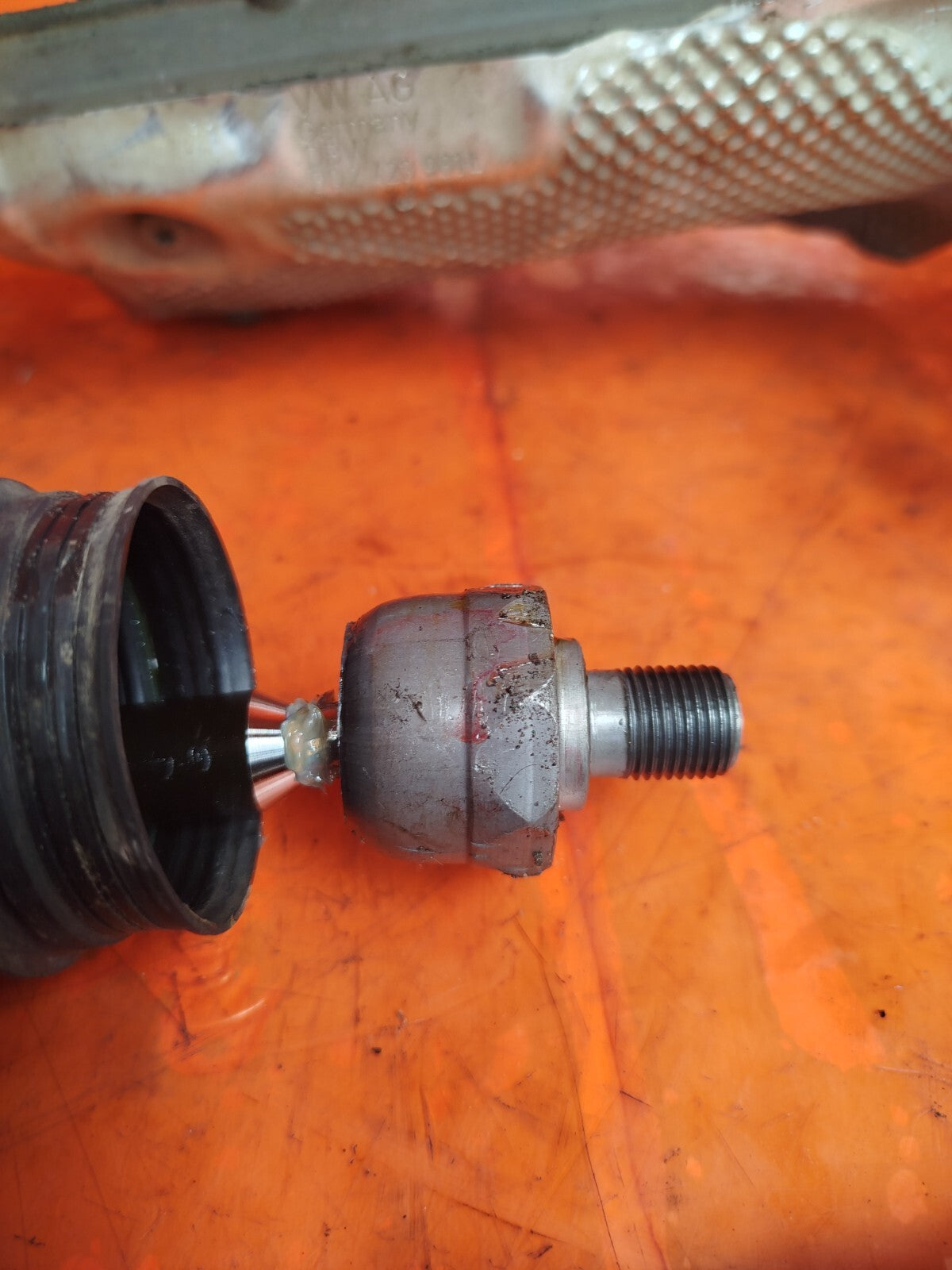 ebay-src:https://i.ebayimg.com/00/s/mtywmfgxmjaw/z/gkoaaoswsffoohb-/$_57.jpg