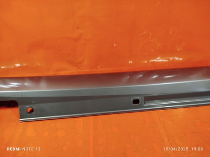 ✅MERCEDES W176 A180 1.6 PETROL 2012 RIGHT SIDE SILL SKIRT GREY Warranty A213 - Image 4
