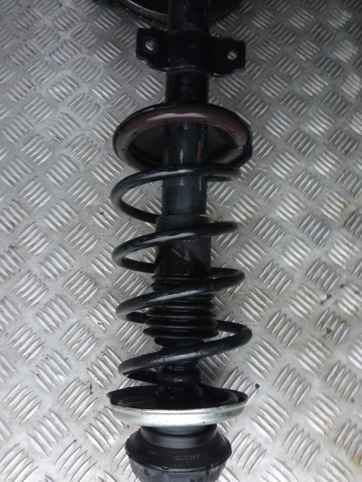 ✅Dacia Duster Journey 1.3 Petrol 2024 Front Left Suspension Leg Hub 8200275528 - Image 8