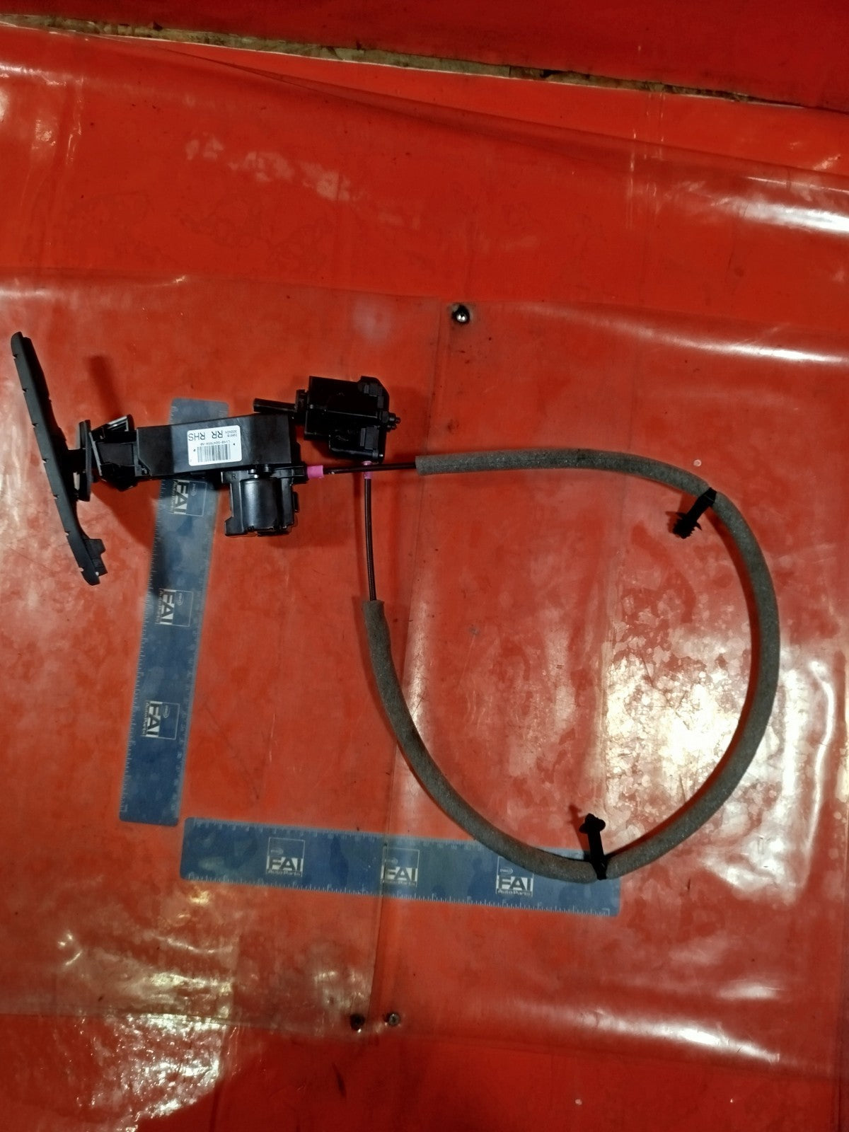 ✅FORD KUGA ST-LINE 2.5 PETROL 2025 REAR RIGHT OPENING LIMITER LV4BA247B50AB A326 - Image 10