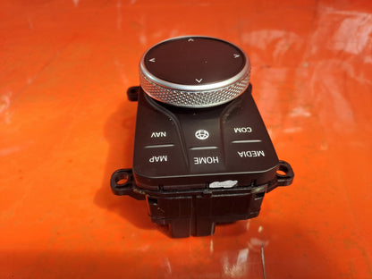 ✅BMW G20 318D M Sport 2.0 Diesel 2021 Multimedia Idrive Controller 5A1D038 A362 - Image 6