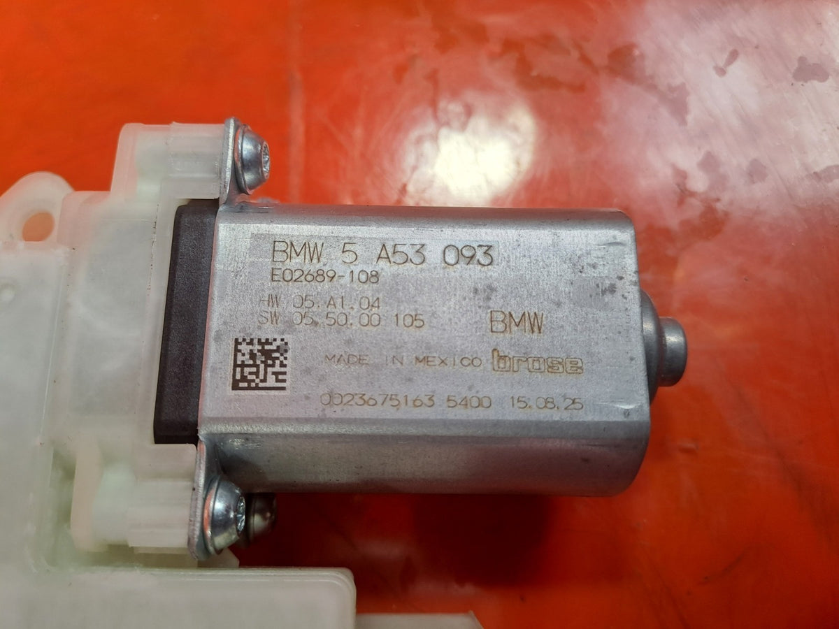 ebay-src:https://i.ebayimg.com/00/s/mtiwmfgxnjaw/z/83saaeswk3lqdglg/$_57.jpg