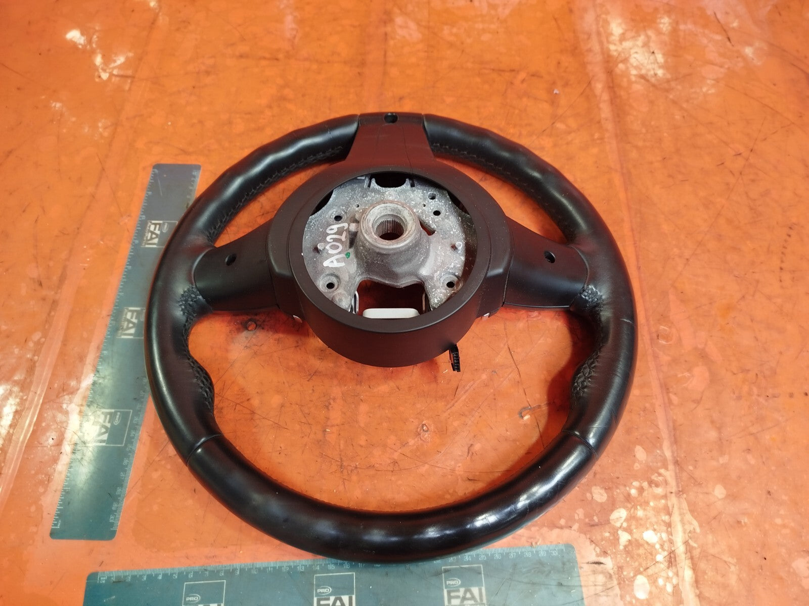ebay-src:https://i.ebayimg.com/00/s/mtiwmfgxnjaw/z/woqaaoswzlzoug1s/$_57.jpg