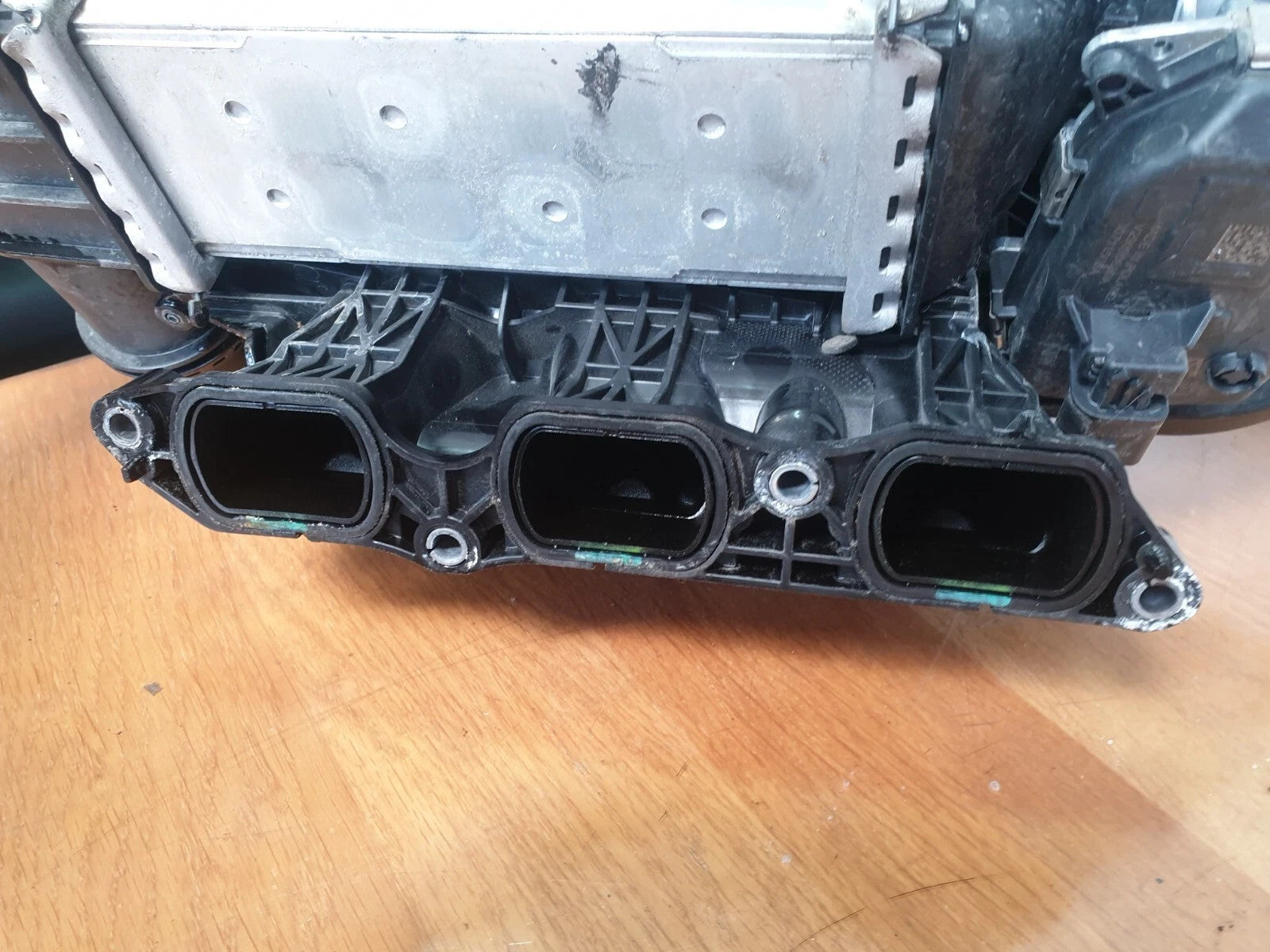 ebay-src:https://i.ebayimg.com/00/s/mtiwmfgxnjaw/z/vn0aaeswoulqicde/$_57.jpg