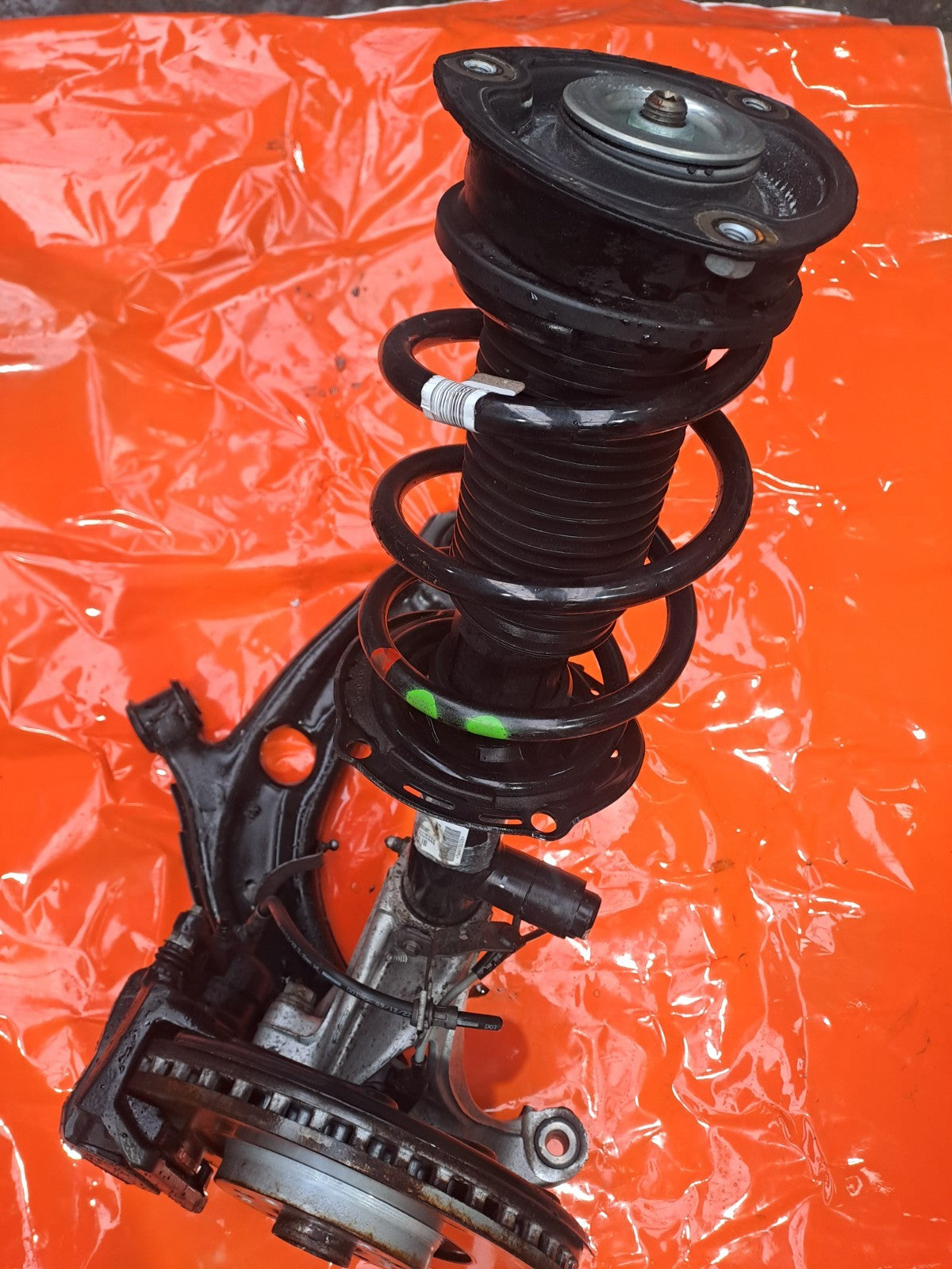 ✅2023 CUPRA FORMENTOR FRONT LEFT SUSPENSION LEG HUB 5WA413032K + WARRANTY A336 - Image 1