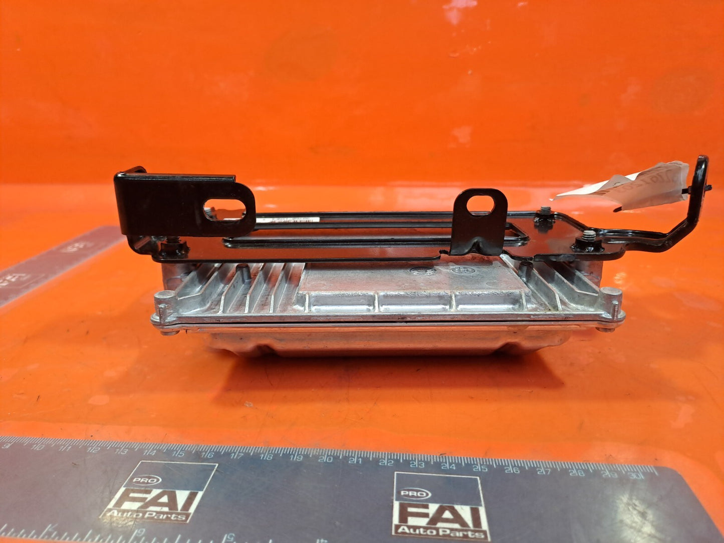 ebay-src:https://i.ebayimg.com/00/s/mtiwmfgxnjaw/z/h~0aaoswy-1ndsha/$_57.jpg