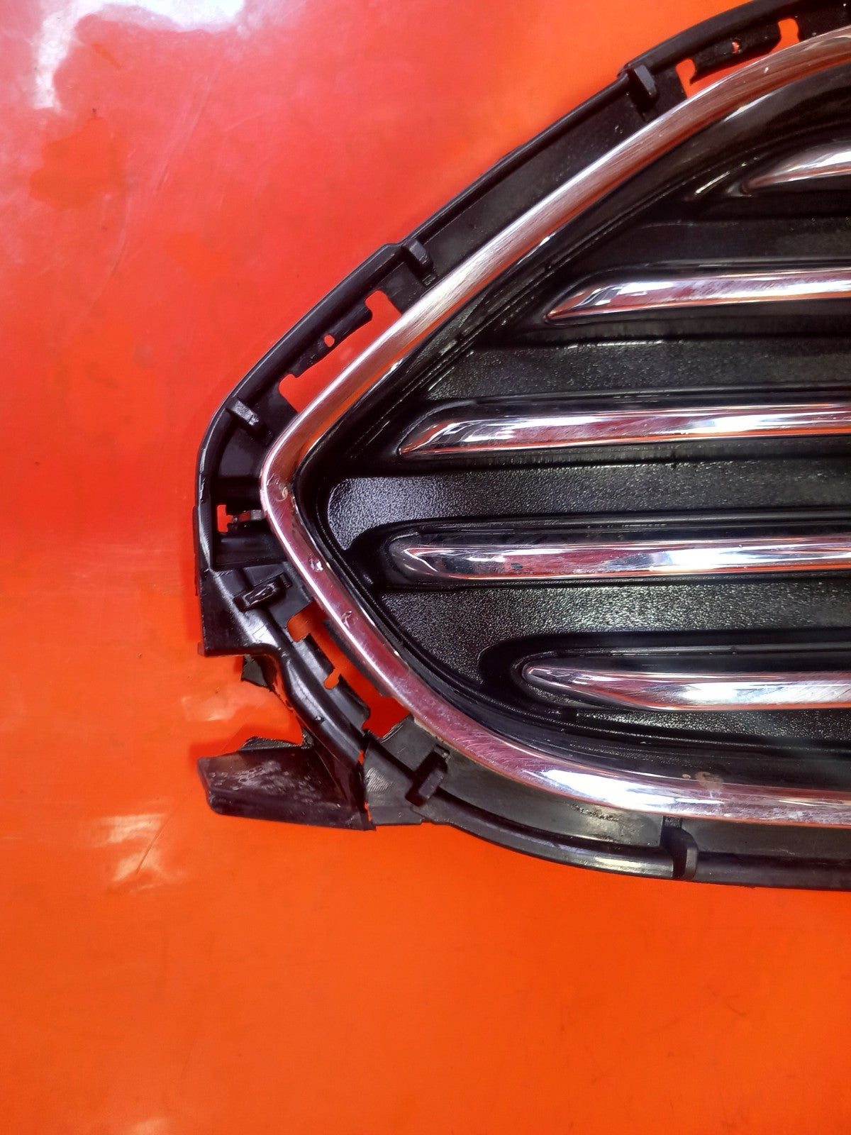 2019 Ford Galaxy MK3 Zetec Front Bumper Upper Radiator Grill EM2B-8200-AE A345 - Image 6