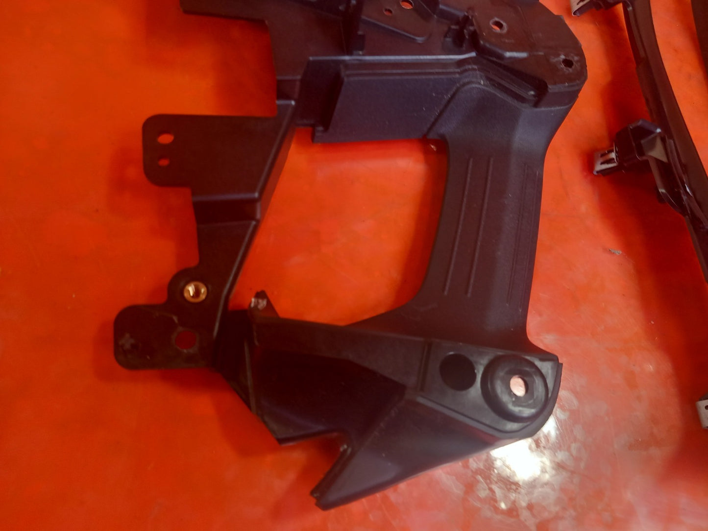 ebay-src:https://i.ebayimg.com/00/s/mtiwmfgxnjaw/z/feoaaesw9mvqoof~/$_57.jpg