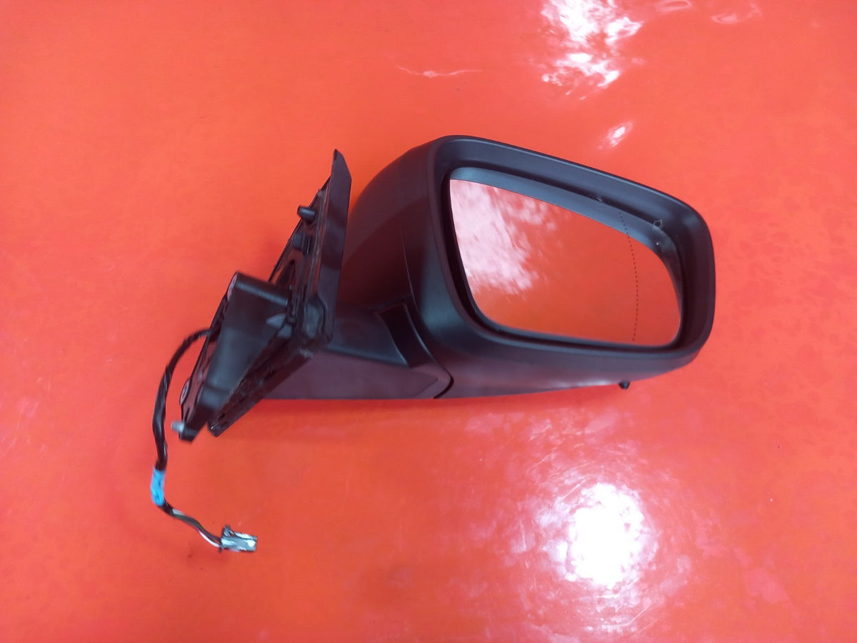 ebay-src:https://i.ebayimg.com/00/s/mtiwmfgxnjaw/z/muyaaeswtwvql9zk/$_57.jpg