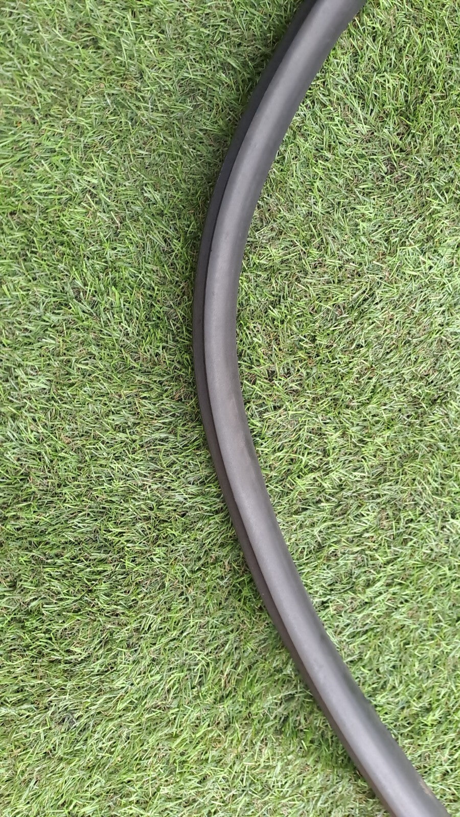 ✅TESLA MODEL 3 LONG 2024 FRONT LEFT DOOR RUBBER SEAL 1910983-00-B Warranty A207 - Image 10