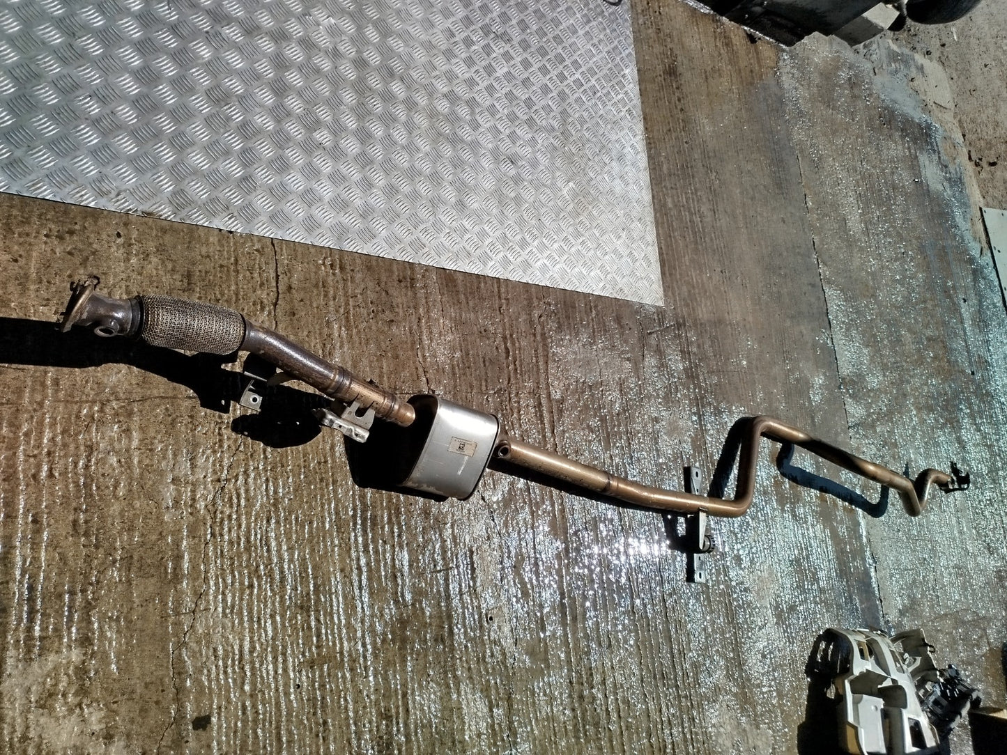 ✅Mercedes A180D Sport W177 2018 1.5 Diesel EXHAUST PIPE SILENCER A2474910000 - Image 1