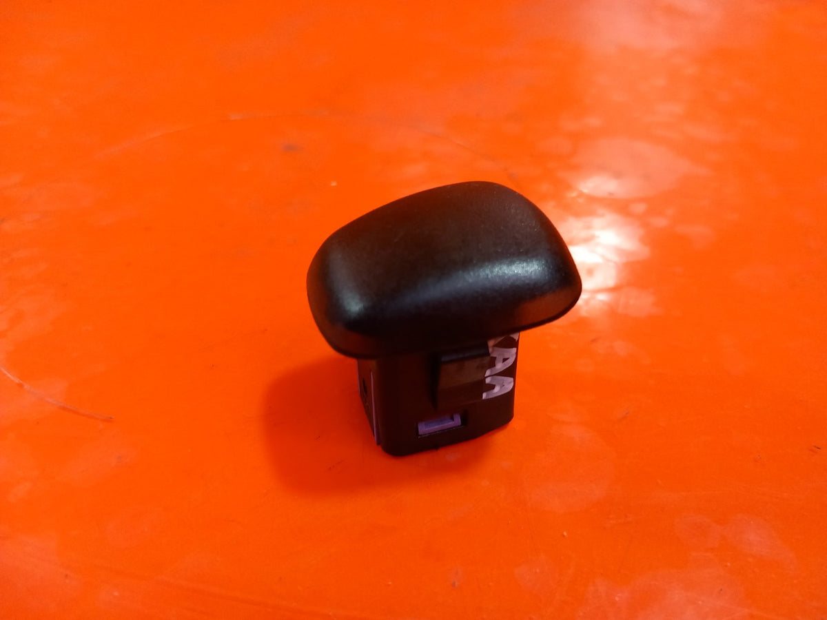 ebay-src:https://i.ebayimg.com/00/s/mtiwmfgxnjaw/z/zlyaaeswxnzqvvwi/$_57.jpg
