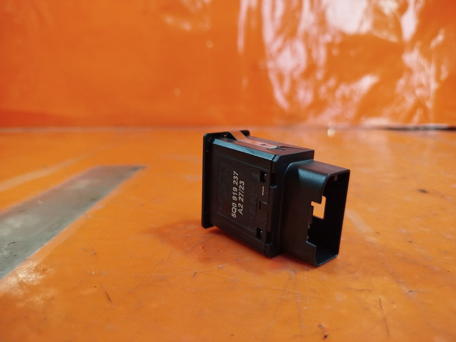 ebay-src:https://i.ebayimg.com/00/s/mtiwmfgxnjaw/z/v48aaoswkb1onfde/$_57.jpg
