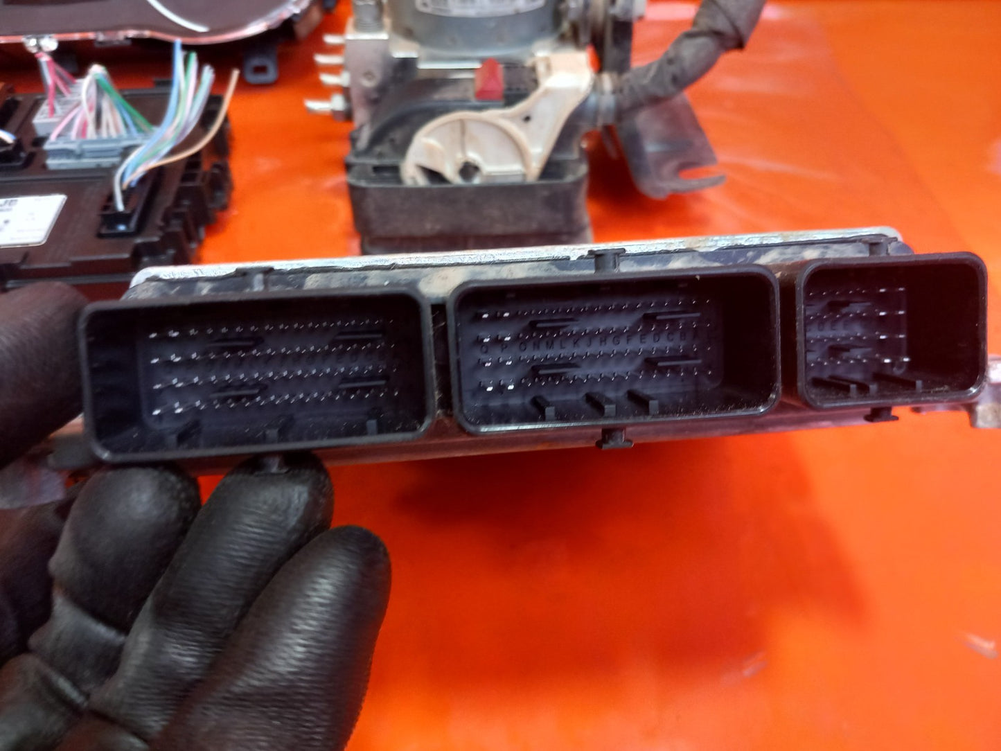 2024 Dacia Jogger 1.0 Petrol Complete Engine ECU Kit 237106120S Warranty A391 - Image 6