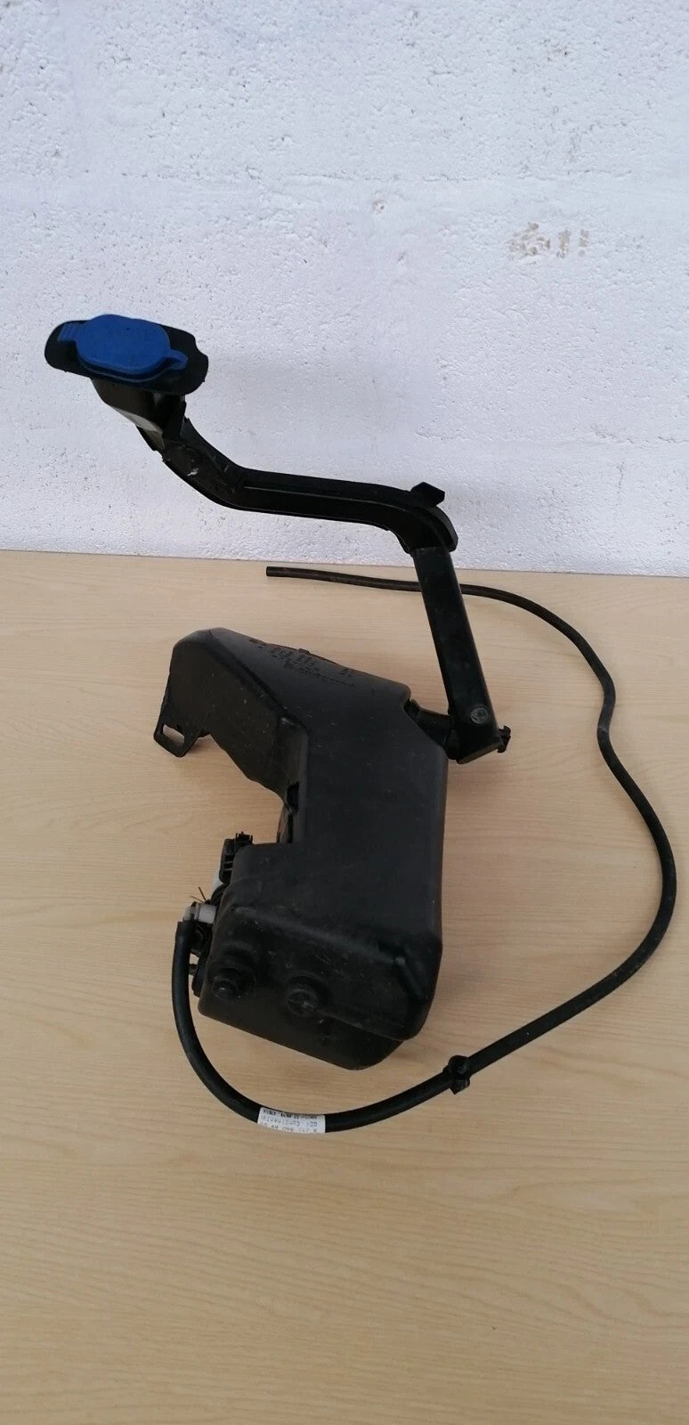 ✅Mercedes CLS 450 W257 3.0 Petrol 2019 Windscreen Washer Bottle Tank A2058600860 - Image 1