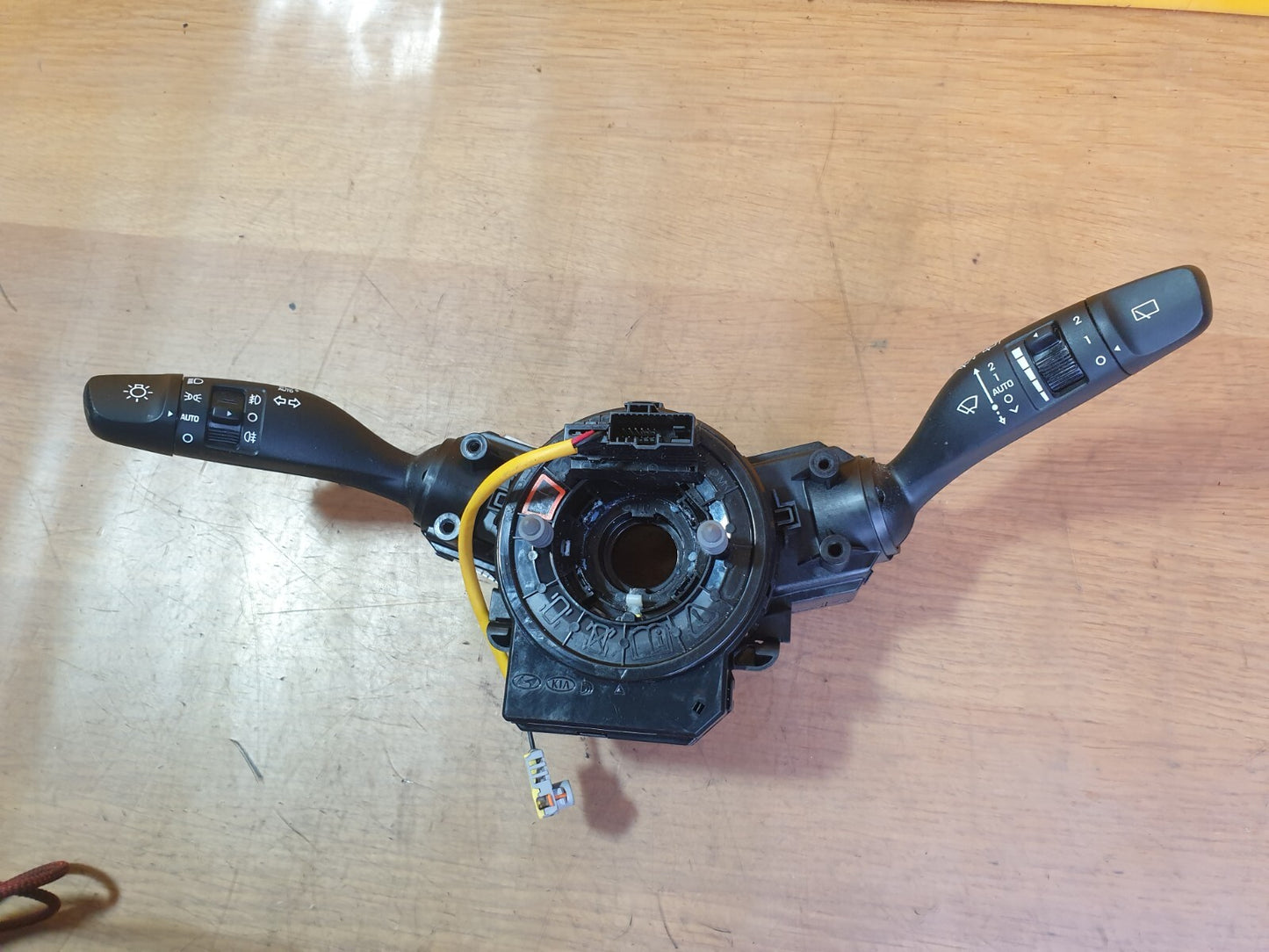 ✅Hyundai I20 N Line 2023 1.0 Petrol COMBINATION SWITCH STALK SQUIB 93490-S1130 - Image 1