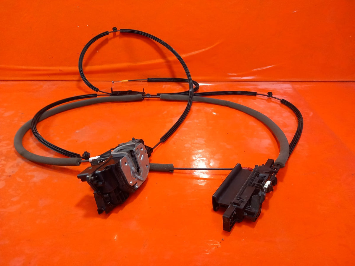 2023 Maxus Deliver 9 Left Sliding Door Lock C00085893 Warranty A425 - Image 2