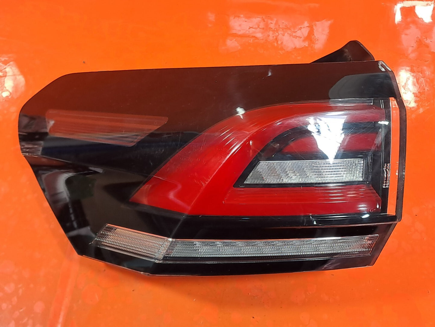 VW TAIGO LIFE 1.0 PETROL 2023 REAR LEFT TAIL LIGHT 2G7945095 Warranty A219 - Image 1
