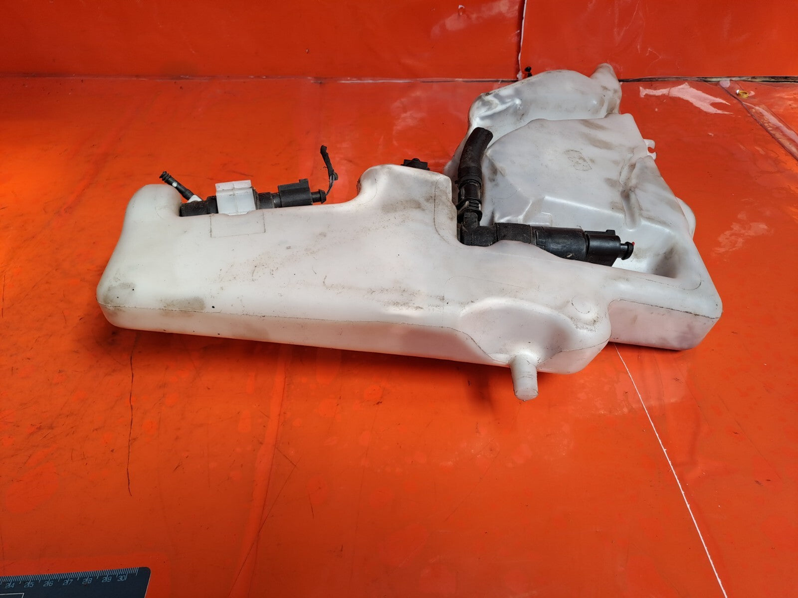 ✅AUDI A5 S LINE 2.0 PETROL 2010 WASHER BOTTLE TANK 8T0955453C Warranty A223 - Image 7