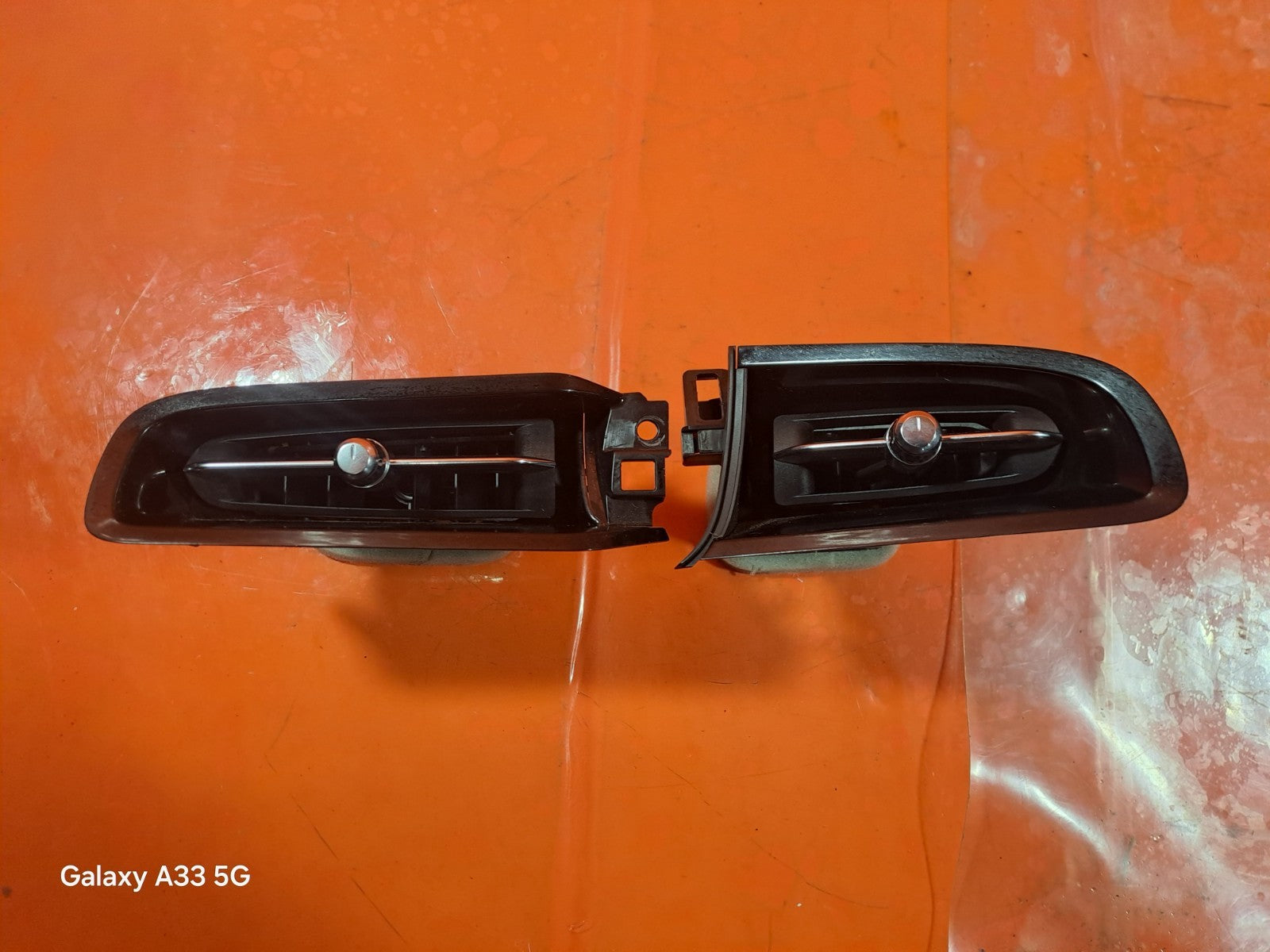 ✅POLESTAR 2 LONG RANGE 2023 DASHBOARD AIR VENTS 32219014 32219013 Warranty A312 - Image 2