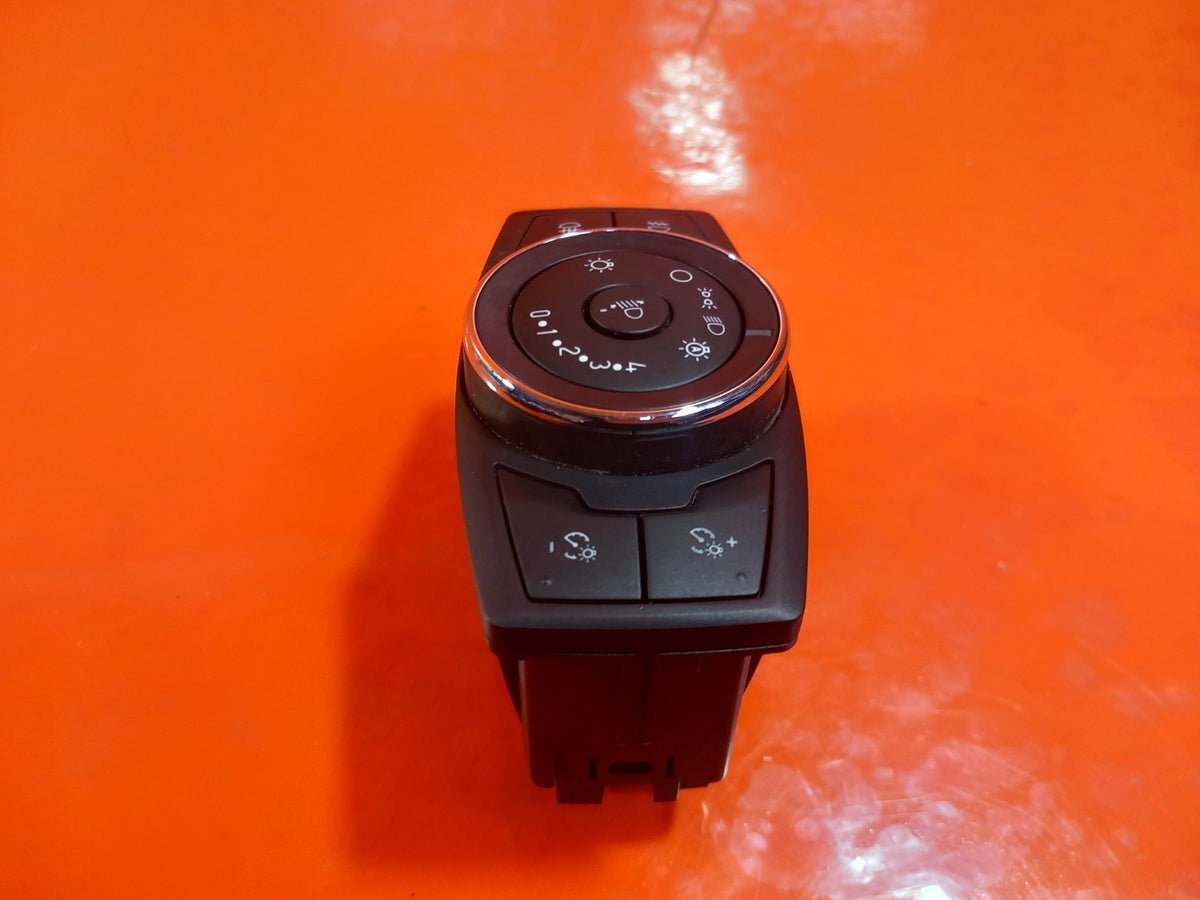 2021 Ford Ranger Wildtrak Headlight Control Switch DG9T-13D061-HEW Warranty A407 - Image 3