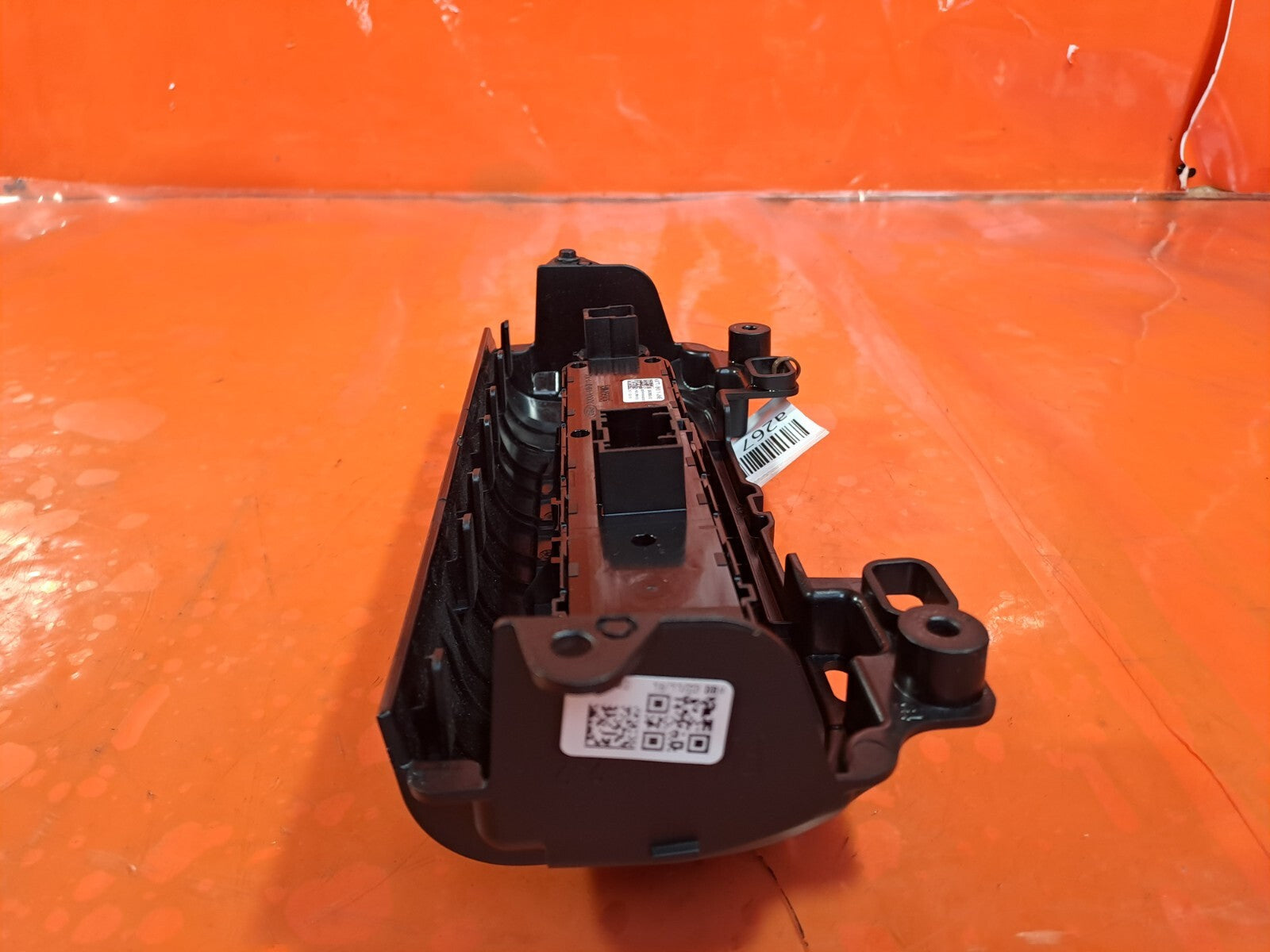 ebay-src:https://i.ebayimg.com/00/s/mtiwmfgxnjaw/z/ldqaaoswpk5n6umm/$_57.jpg