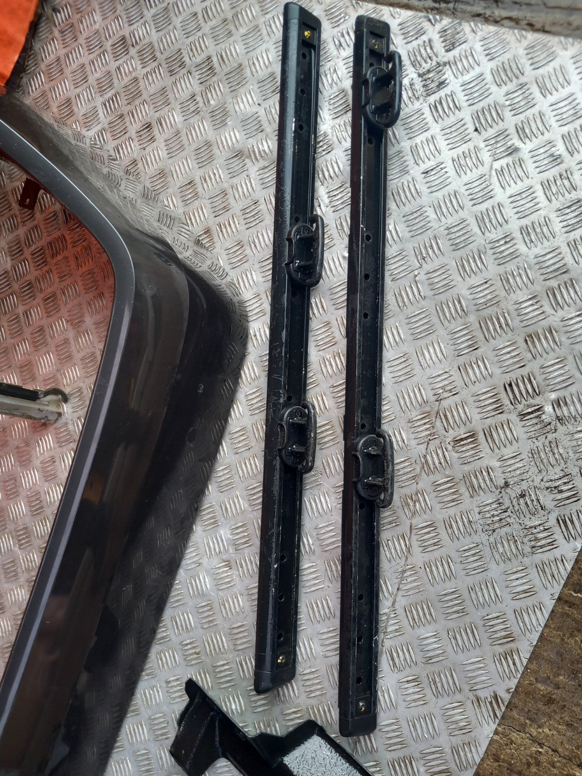ebay-src:https://i.ebayimg.com/00/s/mtywmfgxmjaw/z/9huaaeswmgzqxhya/$_57.jpg